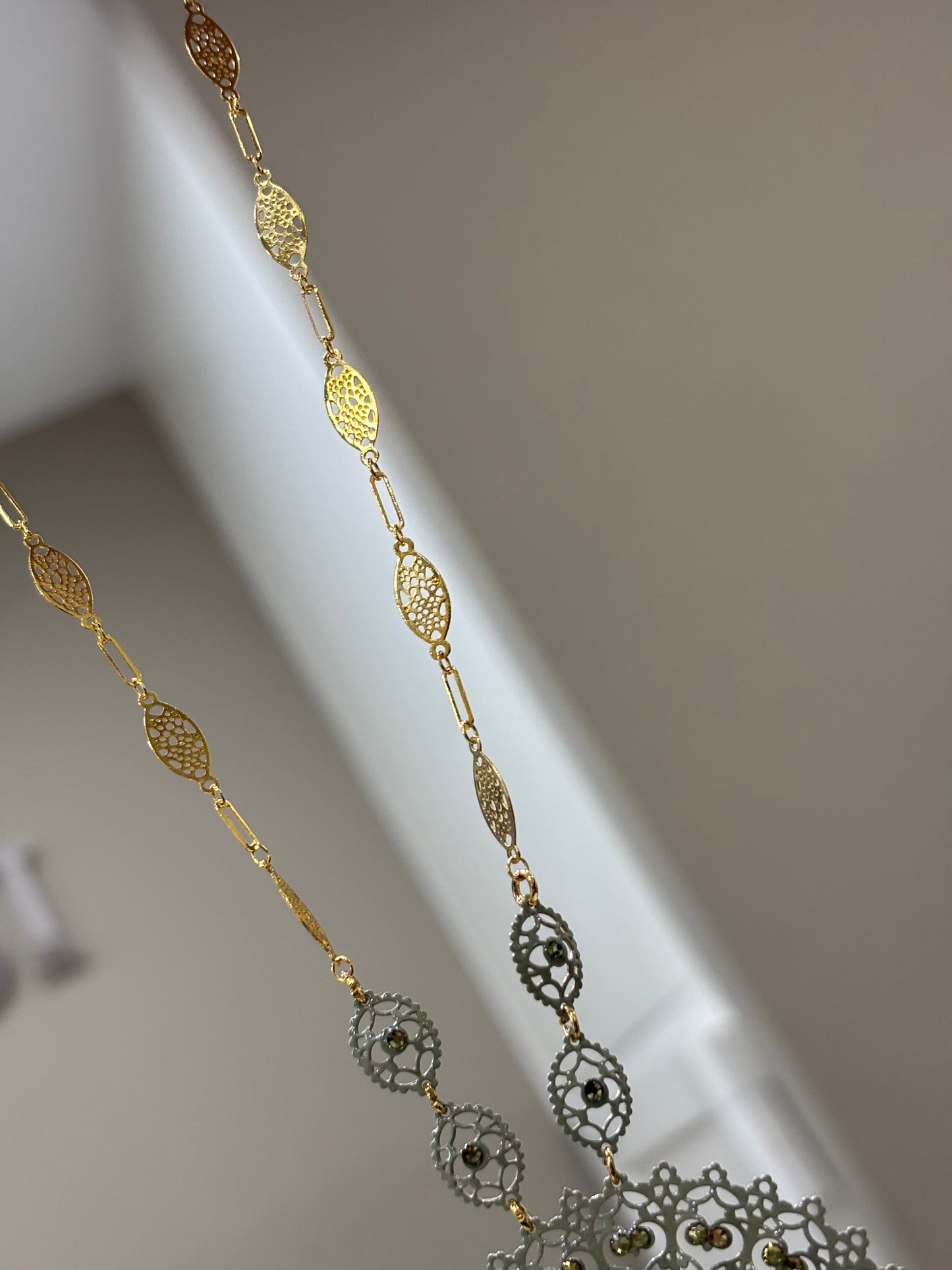 Collana LaGriffe Verde e Dorata Con Swarovski