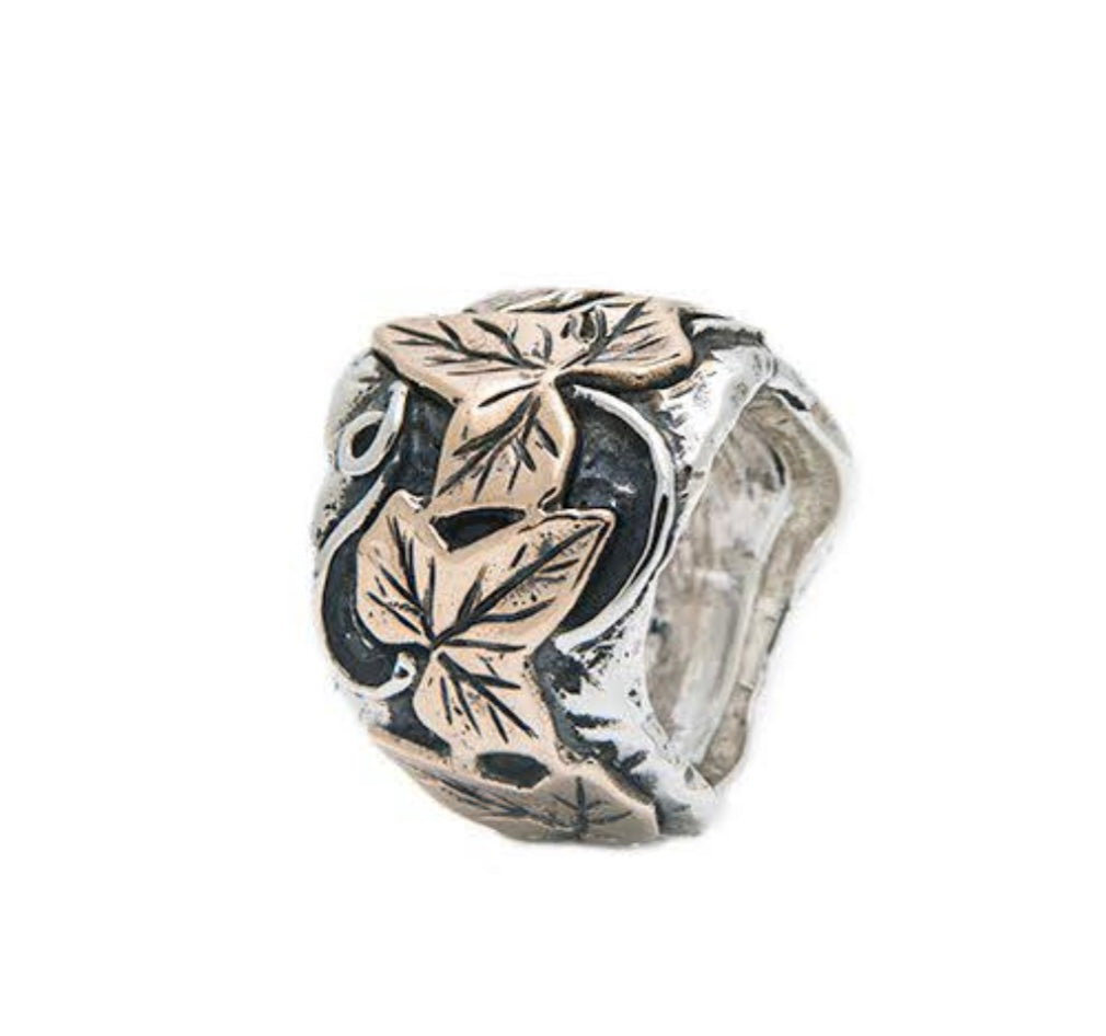 Anello Nemoris Foglie