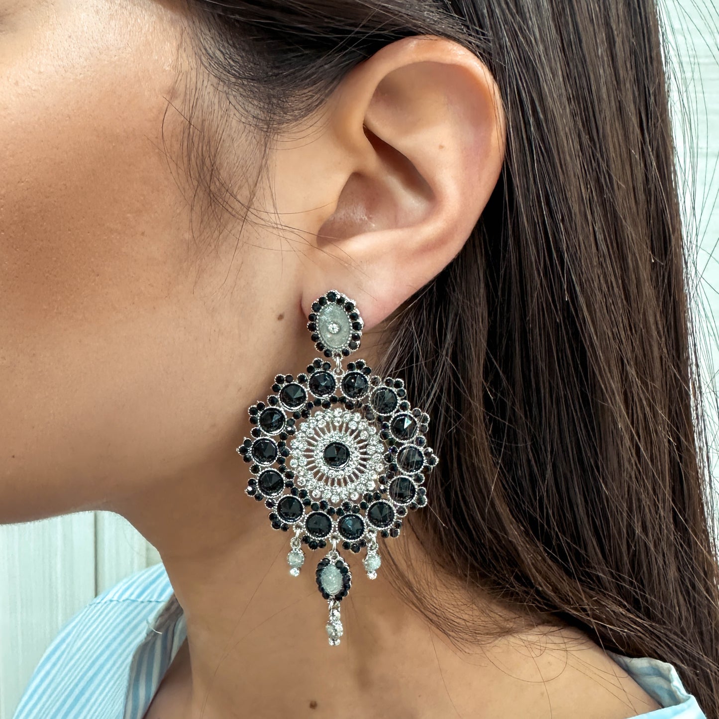 Orecchini La Griffe Neri e Bianchi Con Swarovski