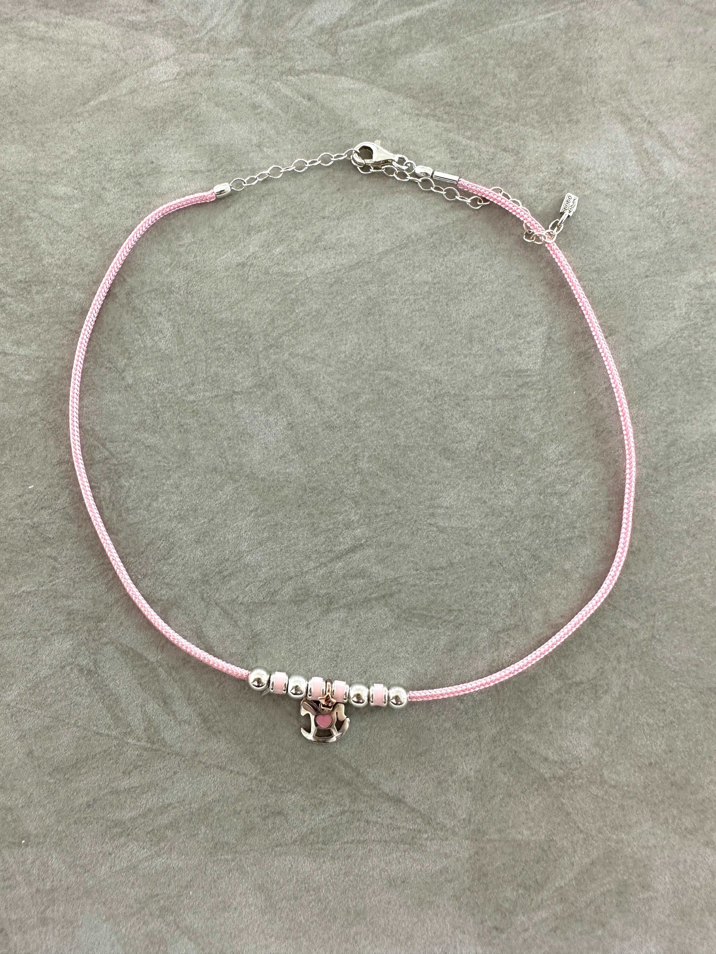 Collana Dodo Mariani Cordino Filo Cerato Rosa Con Cavallo A Dondolo